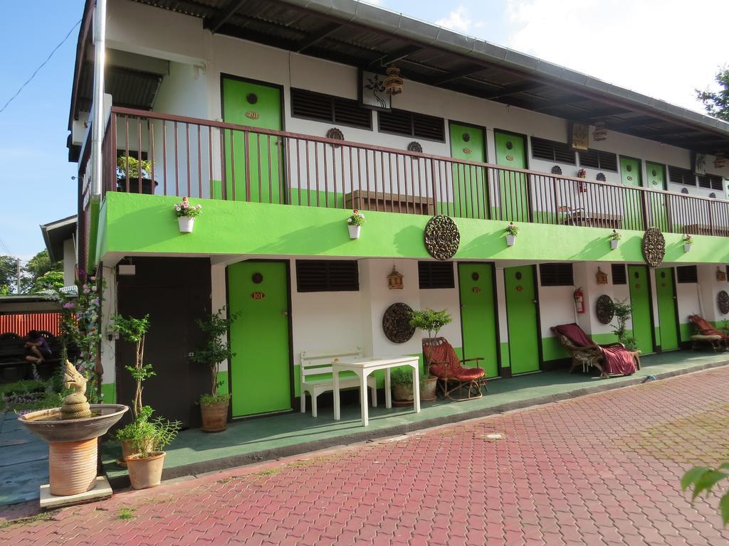 Naruncha Green House Чиангмай Екстериор снимка